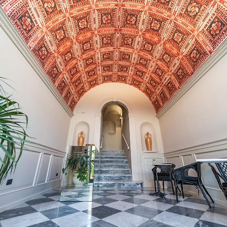 Palazzo Vergine - By Inside Salento Галлиполи Экстерьер фото